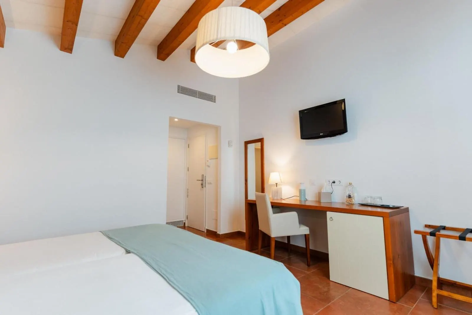 Hotel Rural Binigaus Vell Es Migjorn Gran